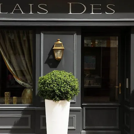 Le Relais Des Halles 4*