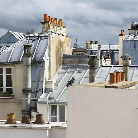 Le Relais Des Halles 4* París