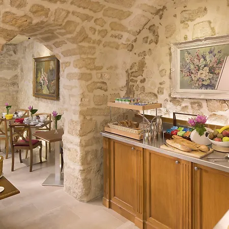 Ξενοδοχείο Le Relais Des Halles
