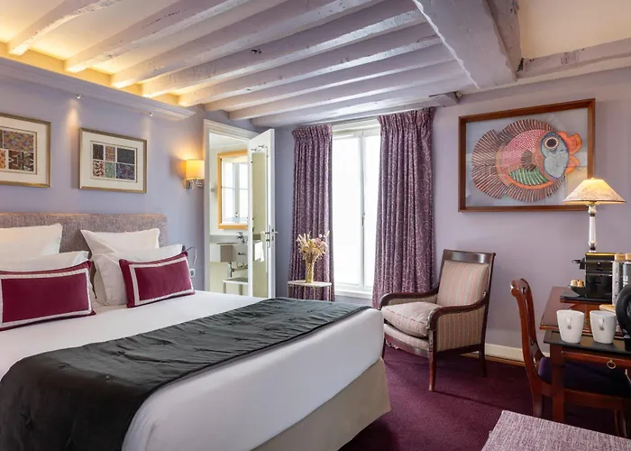 Le Relais Des Halles Hotel Parigi