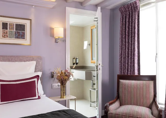 Le Relais Des Halles 4*