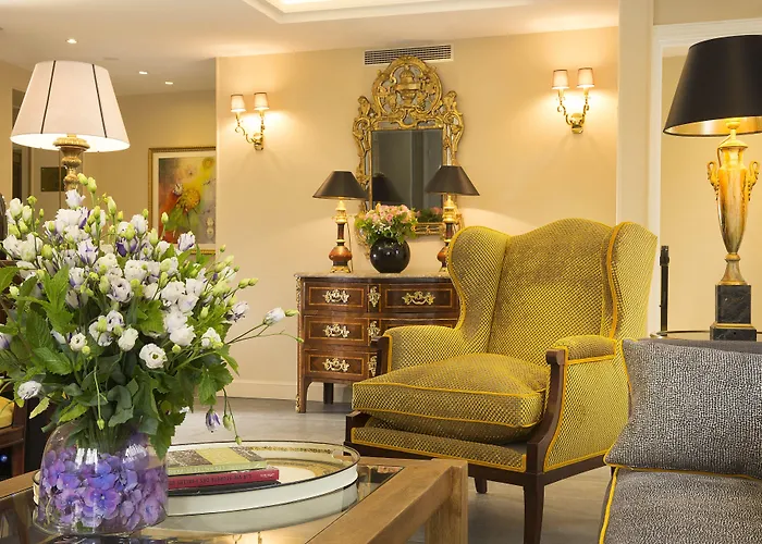 Le Relais Des Halles 4*